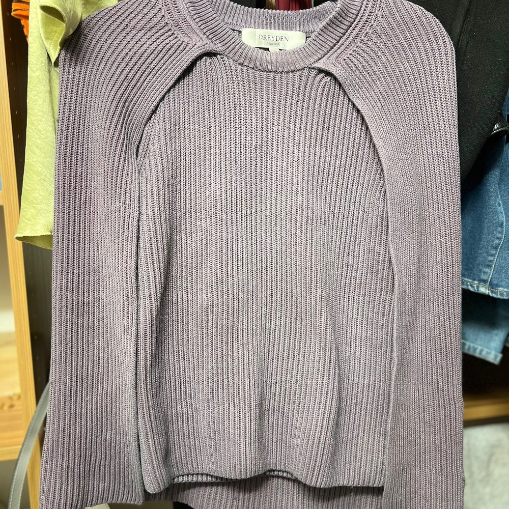 DREYDEN Gray Rhye Sweater Size Large